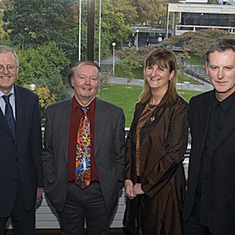 An tOllamh Liam Mac Mathúna, An tOllamh Alan Titley, An Dr Regina Uí Chollatáin, léachtóir na bliana 2007, agus An Dr Caoimhín Mac Giolla Léith