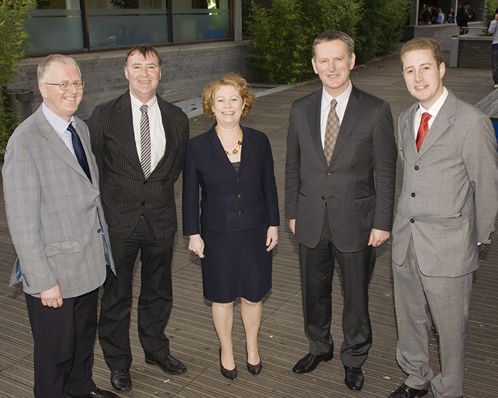 An tOllamh Liam Mac Mathúna, Colm Breathnach, léachtóir na bliana 2010, An Dr Caoimhín Mac Giolla Léith agus an Dr Liam Mac Amhlaigh